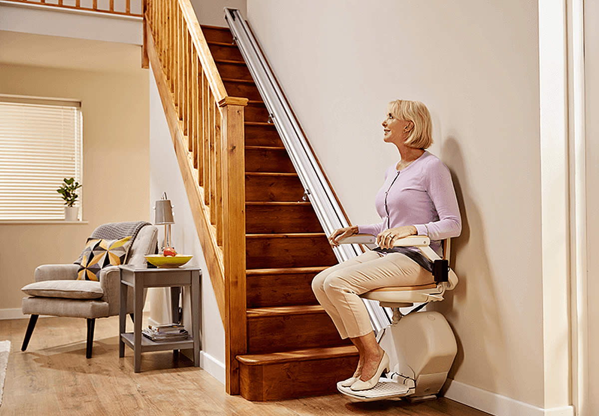 Straight Stairlifts Price Installation Acorn Stairlifts Ca