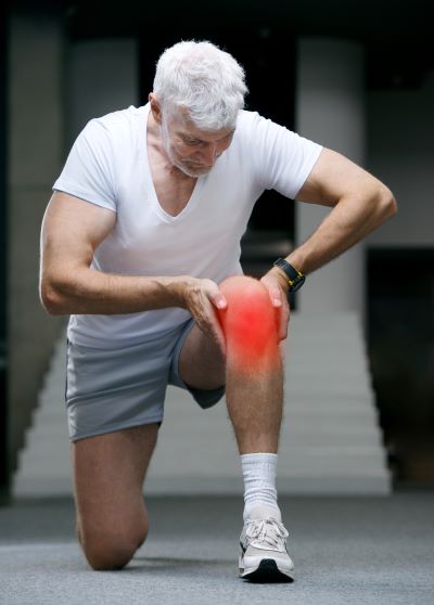 5 “Kneed-to-Know" Knee Facts: How Acorn Stairlifts Canada Relieves Your Knee Pain