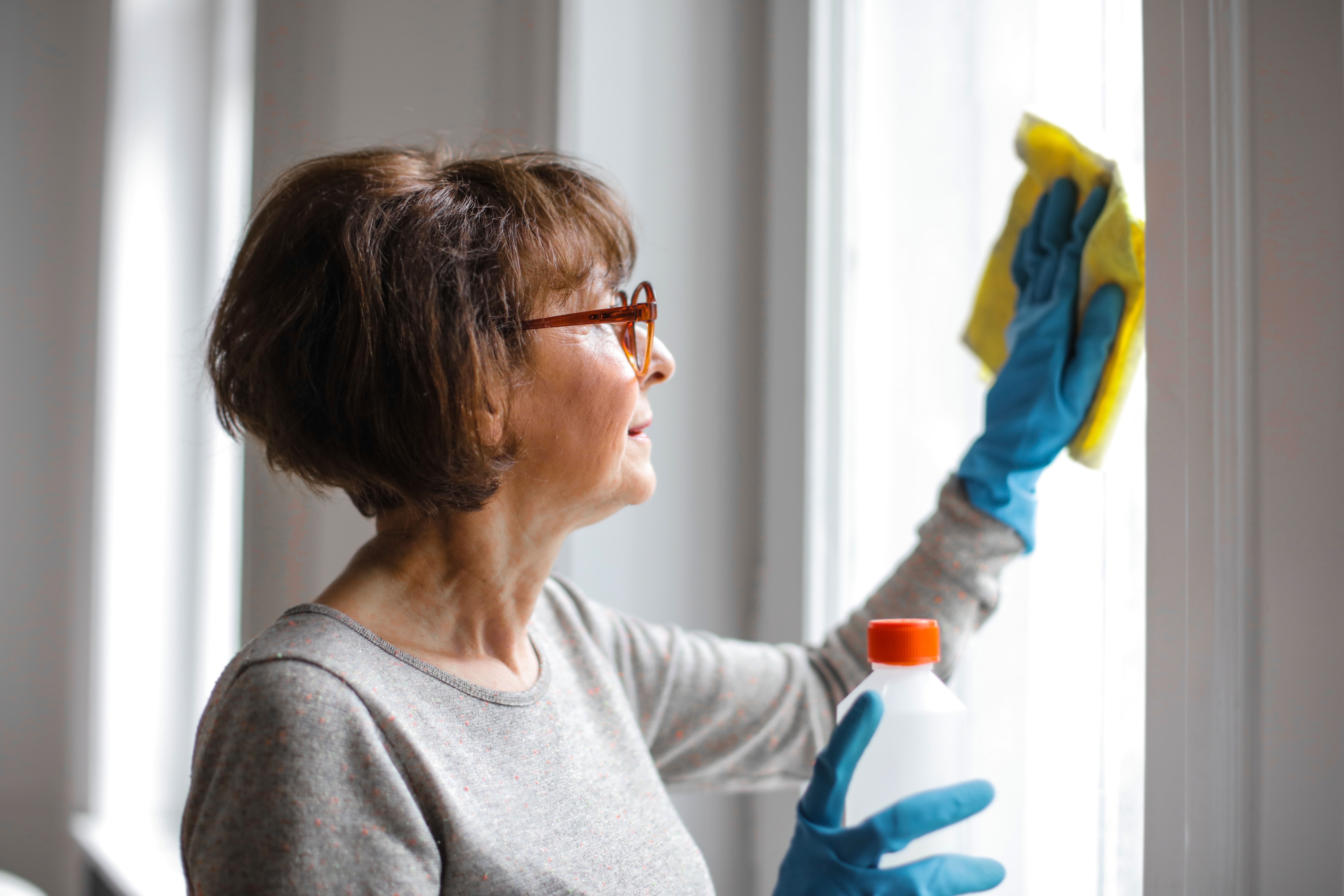 cleaning with loved ones - acorn stairlifts CA